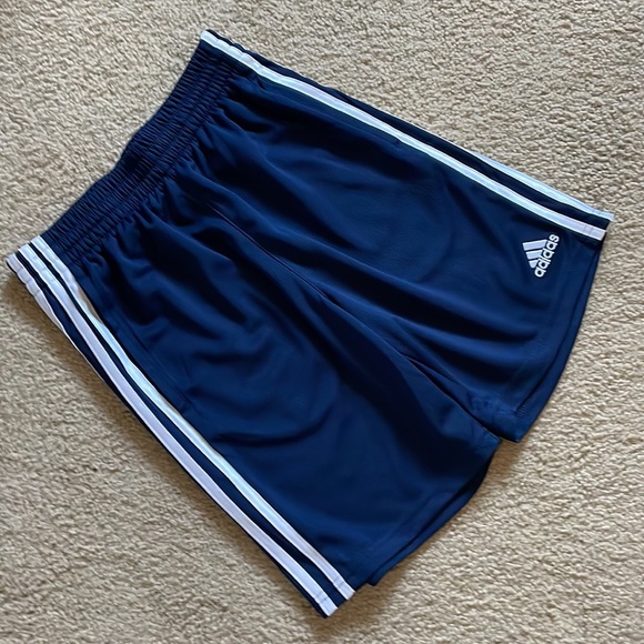Adidas Boys Athletic Shorts. - Picture 2 of 12